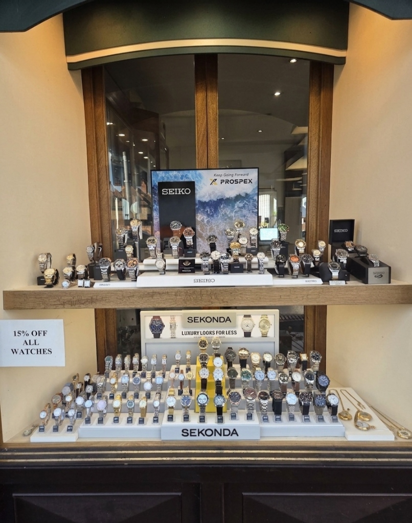 Front Window Watch Display